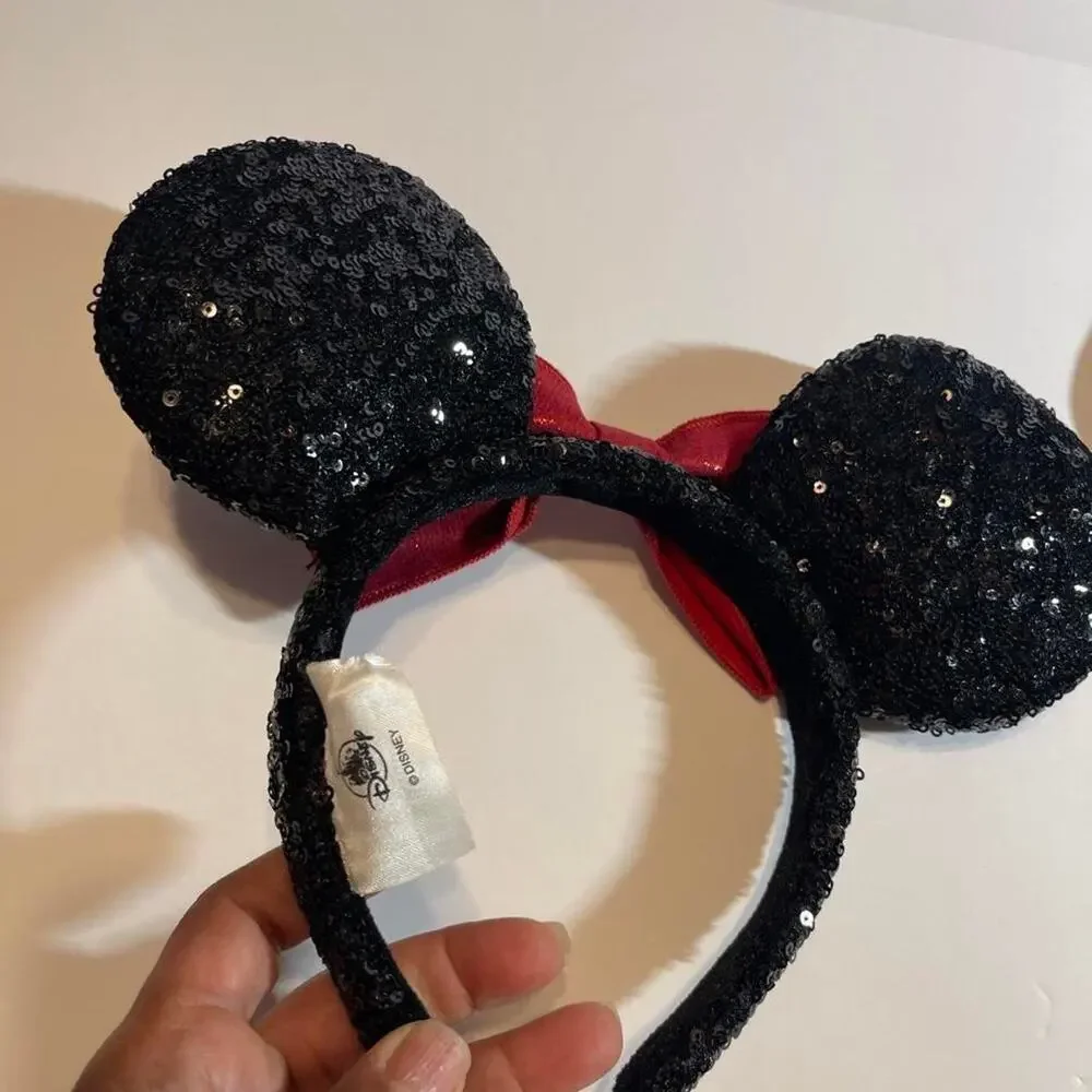 Disney park  authentic mickey mouse ears